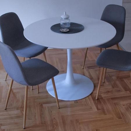 Apartman Vukovic トレビニエ エクステリア 写真